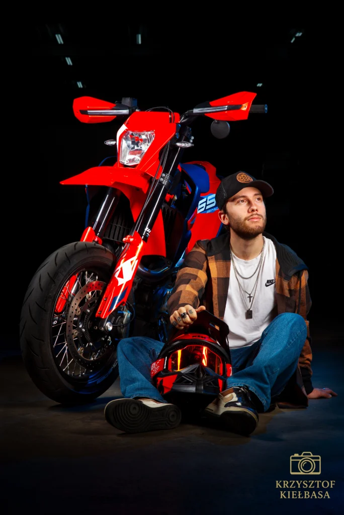fotografia z motocyklem – profesjonalna sesja zdjęciowa pełna stylu i emocji